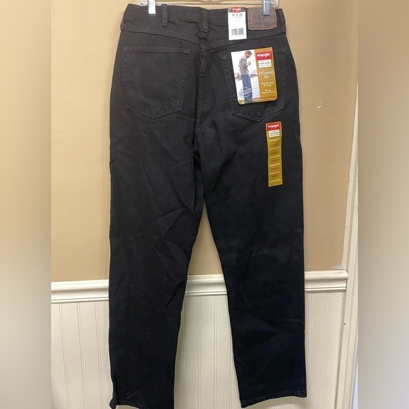 Wrangler Hero Mens Black Jeans Size 34 x32 NWT - Picture 2 of 5